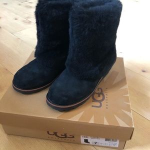 UGG boots - size 7